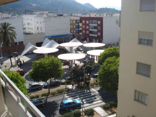 Hotel Azahar Oliva Extérieur photo